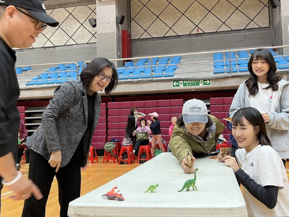 本校高齡學程學生設計健康促進活動